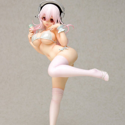 Sonico Beach Queen Figure